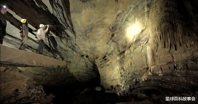 『神秘洞穴』史前文明仅限于传说？2块金属板和一个神秘洞穴有望改变人类历史