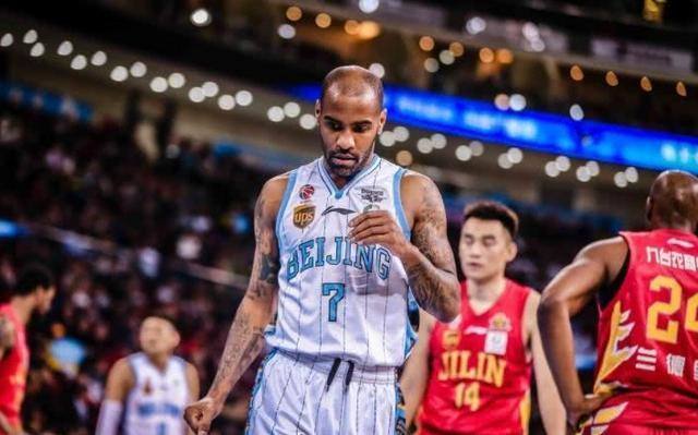 『新疆维吾尔自治区』广汇控卫太弱，挖来阿尔斯兰是神操作，阿的江敢打造新疆父子兵吗