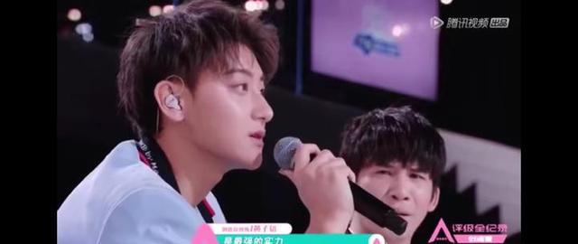 #孙亚龙#不让插话太难受!大张伟这个表情“太传神”被疯传