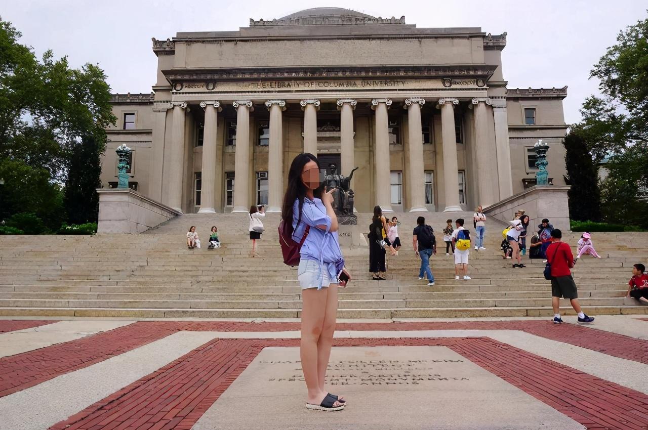 哈文|哈文回国忙事业，法图麦无聊晒美甲照，大拇指绘恐怖少女图案