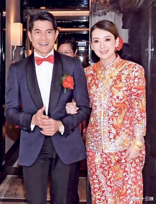 潘玮柏|潘玮柏老婆夜店视频流出，疑与方媛蹦迪热舞，画风让人刮目相看