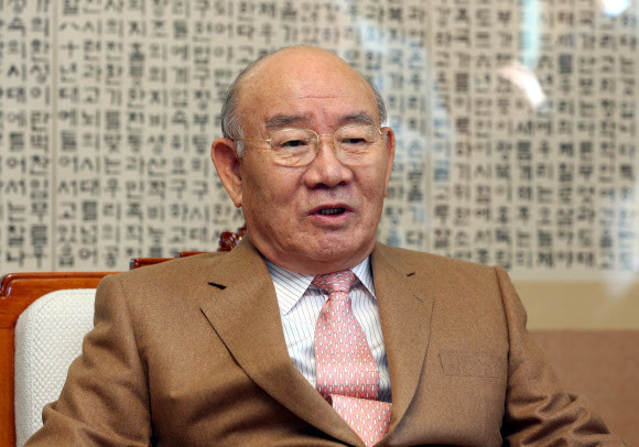 89歲韓國前總統全鬥煥被判緩刑2年 曾獲死刑還被抄傢-圖2