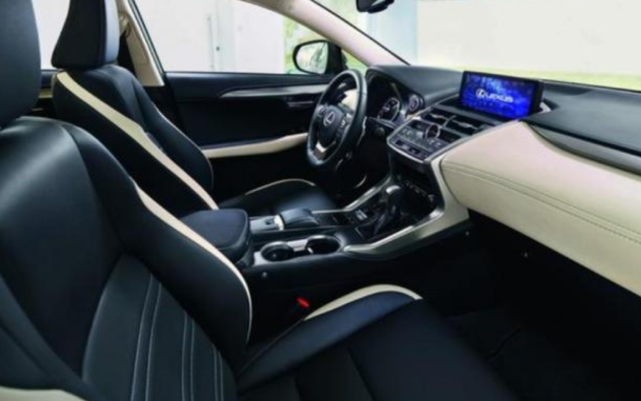 [大众迈腾]雷克萨斯亮出“性价王”！2020款才30万起，比宝马X3还漂亮