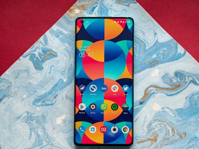 安卓|外媒曝光1加8T发布时间，120Hz+四摄，首发安卓11系统