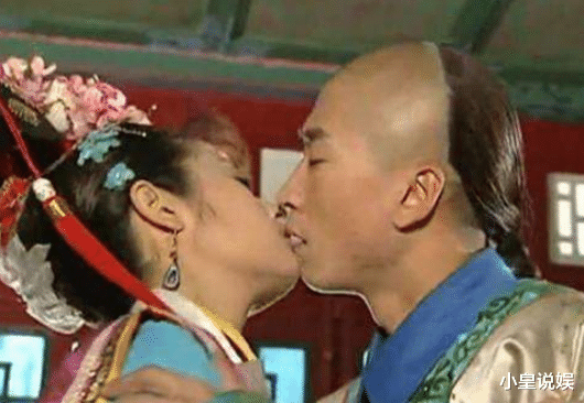 吻戏|借拍戏占便宜，他直接伸进杨幂嘴里，陶虹无奈，最后一位还很享受