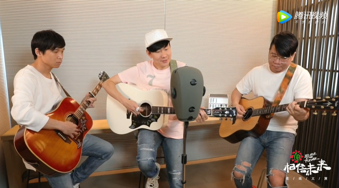 王菲:王菲还没唱完就上了热搜,“相信未来”义演太震撼了!