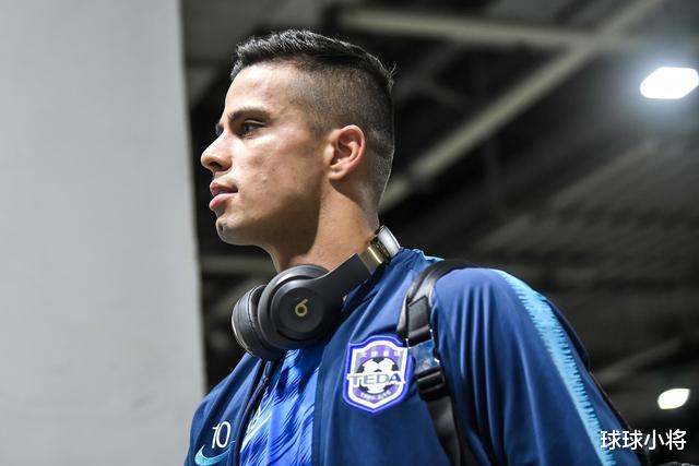 天津泰达@定海神针决定长留天津泰达,球迷欢喜,泰达可期