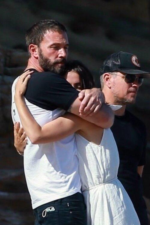 好莱坞|好莱坞最甜cp分手？！高富帅大佬抛弃“男友”，热恋甜美邦女郎