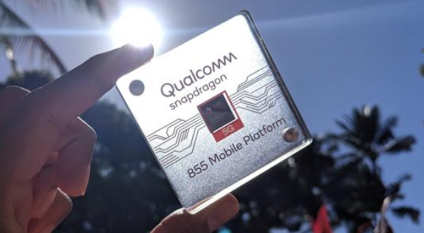 oppo reno▲OPPO冲刺销量，从4799降至2499，256GB+10倍变焦