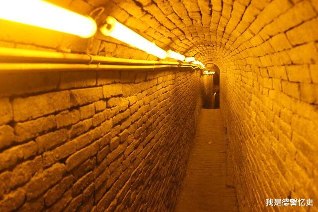 「长沙」中国罕见“地下长城”，深埋地下700年才发现，里面都是军事机密