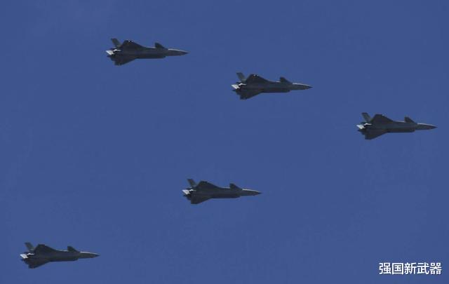 【高原】很多人要失望了,有歼-20了为什么不大批量装备?今天终于有答案了!