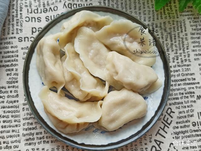 #饺子#夏天吃饺子就选这馅，3毛钱一斤，鲜嫩营养多汁，连吃三盘真过瘾