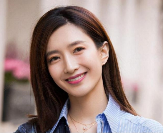 江疏影|江疏影不愿拍古装戏？当她换上古装的那刻，我终于明白原因了