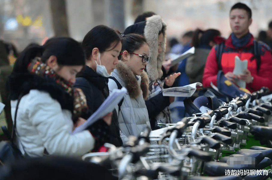 中学|公务员“晋升年龄表”来了，超过这个年龄还没升，以后机会很渺茫