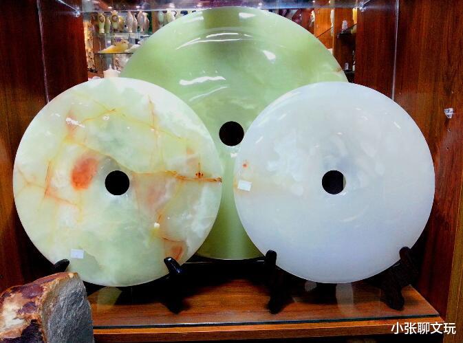 文玩|文玩市场遇见这些玉石绕道走，买一个坑一个，这九种“假”玉石千万不要买