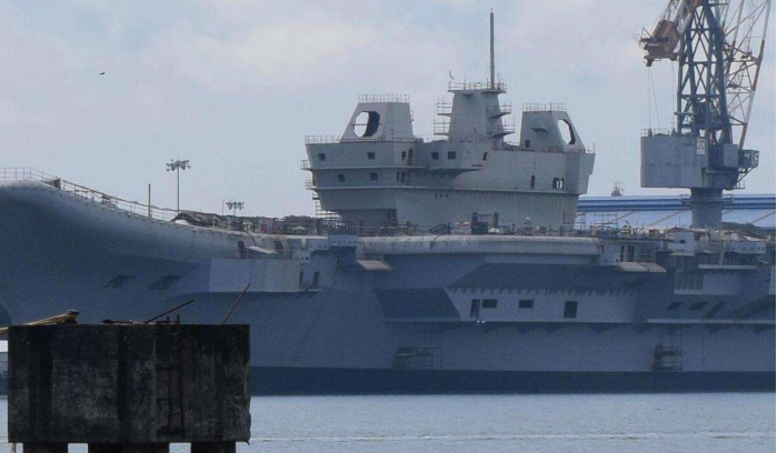 印度：服役时间遥遥无期，4万吨航母再次“趴窝”，已被003航母反超