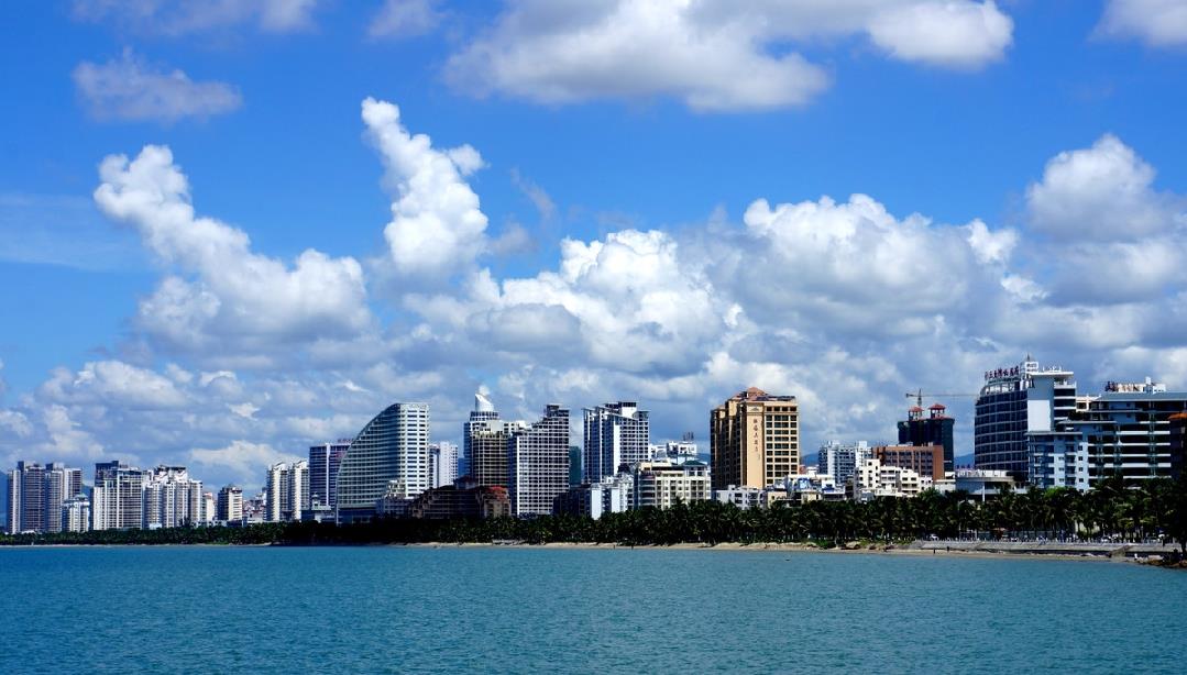 『海南』中国最无奈的省份，明明“四季如春”却被误解，游客：这不怪我们