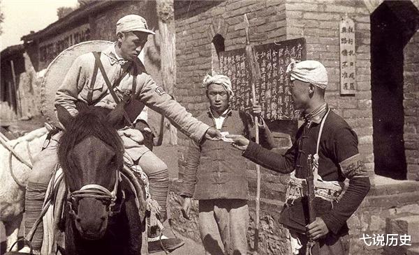 湖北:85年前,红军借了湖北老人400大洋,老人拿欠条讨要,如今应还多少