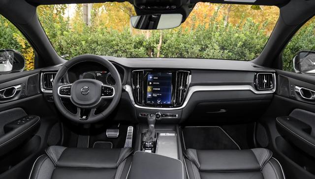 「奥迪A3」2.0T+8AT,全系优惠6万,这台沃尔沃旅行车很香,你确定不入手?