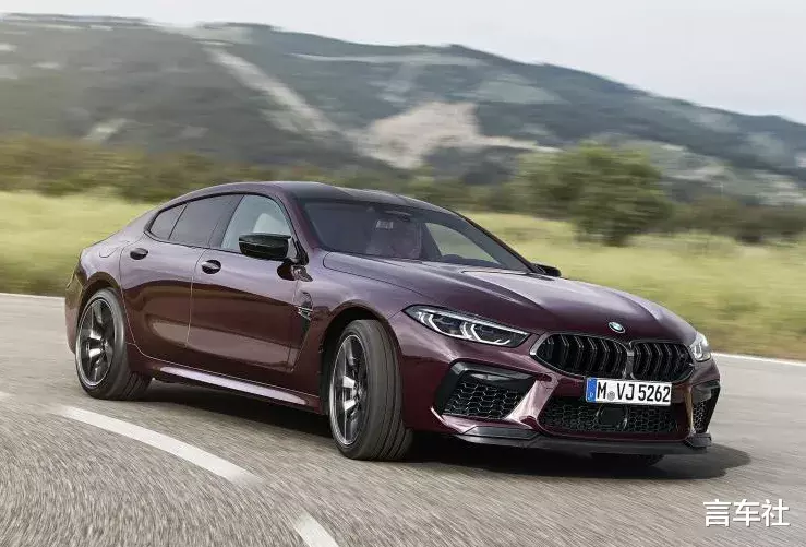 『宝马』两百万的宝马，我们看看就好