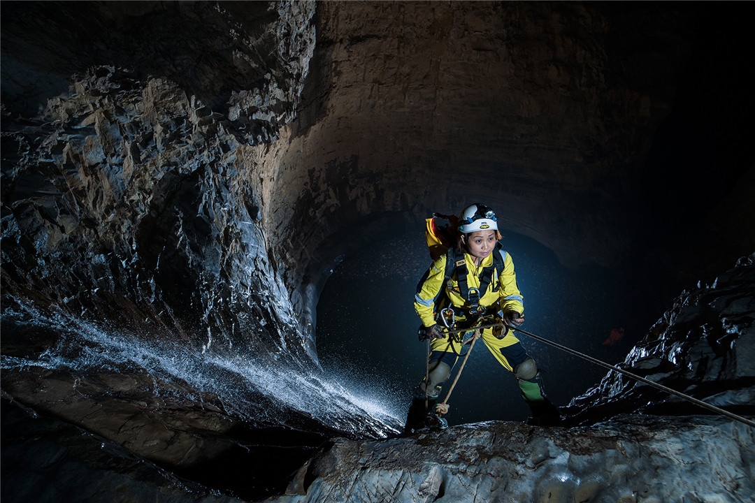 地心人|千里地下长廊被发现，多个国家出现相似通道，地心人建造的？