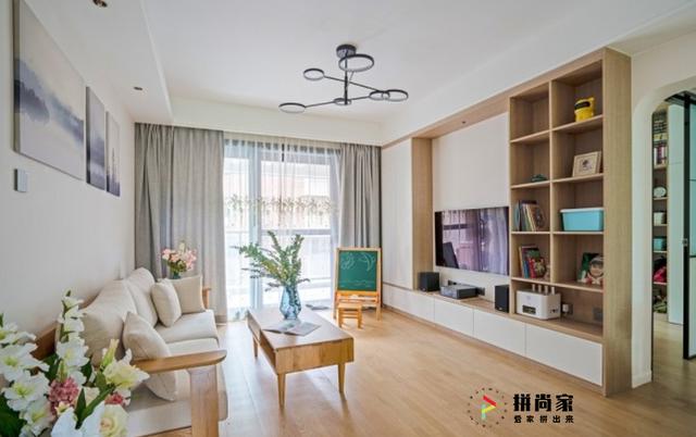 |北欧极简的三居室这样装修，目光所及皆是家的温柔