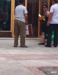 饵料|奔现后遇到照骗，跟这妹子饭还吃得下去吗？哈哈哈哈哈哈