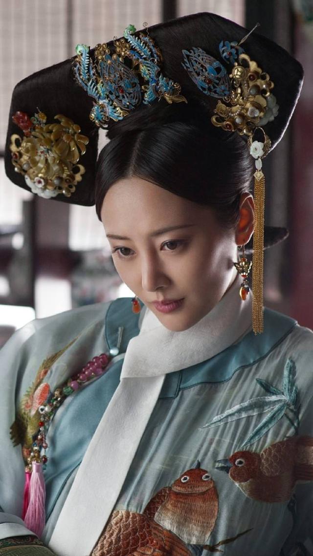 『如懿传』如懿传：甄嬛讨厌如懿，为何最后还帮助她扳倒魏嬿婉？