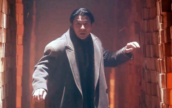 『电影』23年前，这部电影给刘德华1200万片酬，穷到连群演都请不起