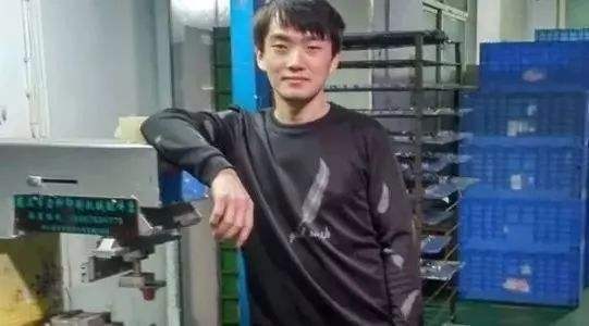 ##他高考主动考零分, 试卷上只写下一句话, 后来过的怎么样?