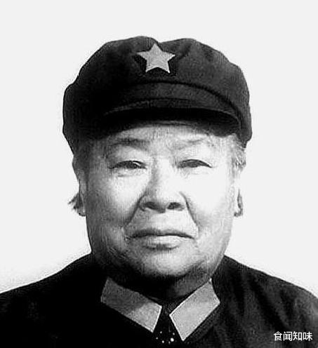 许世友|她是红军总教头，一双铁拳许世友都难挡，一生报效国家活到103岁
