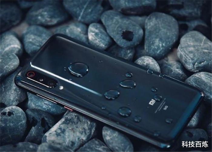 华为@华为OPPO“走下神坛”，国产手机销量冠军易主，月销600万重回榜首！