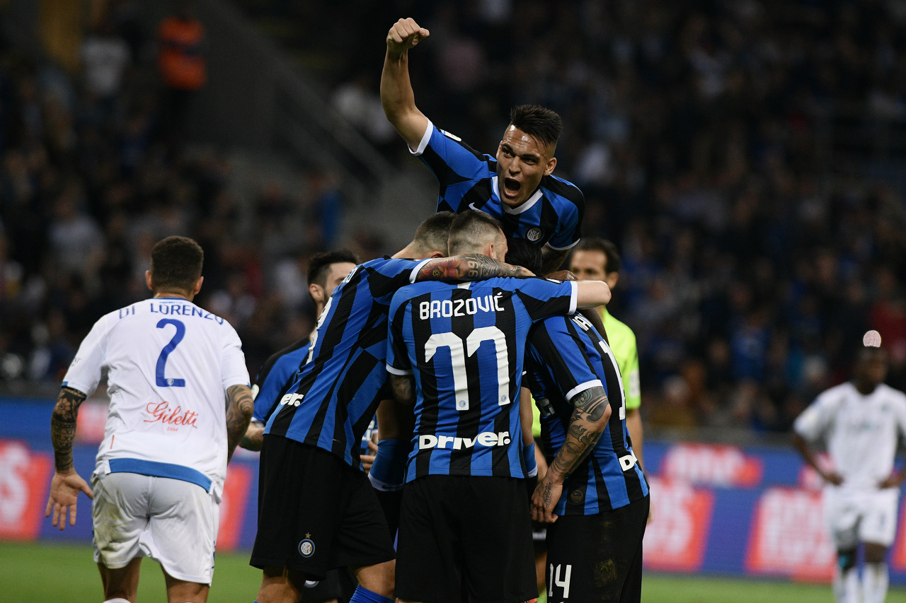 「国际米兰」三方交易！国际米兰、曼城、巴萨三方接近达成协议，涉及至少三名球员！