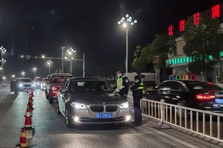 福州公安 这个元旦，我们守望平安！