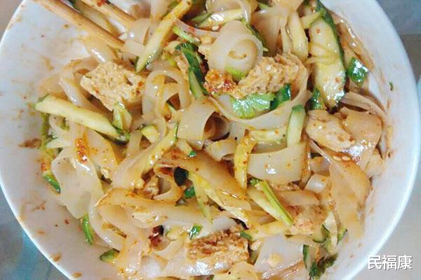 「水果」长肉超猛的主食有哪些？许多人或天天吃，难怪一直瘦不下来