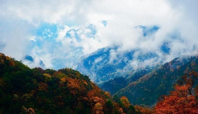 四川省|四川最低调的山峰，被称为“红叶第一山”，最适合秋天去