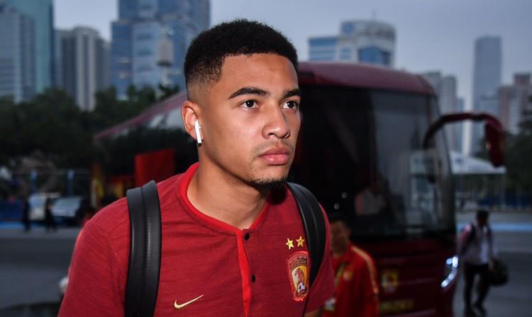 【广州恒大】广州恒大归化球员新进展,一人手续陷入尴尬,恒大努力或白费!