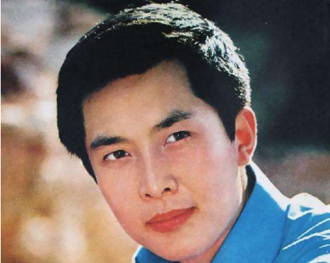 蔡依林|陈冠希早年有多讨女星喜欢？和蔡依林合照还算好，最后一张满满的亮点！