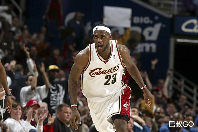 【勒布朗·詹姆斯】21岁啊!季后赛48分钟32+11+11,都说塔图姆很强,要是和他比呢?