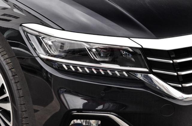 [大众汽车]大众终于良心了，18.5万跌至12万，尾部带字母，还看啥凯美瑞