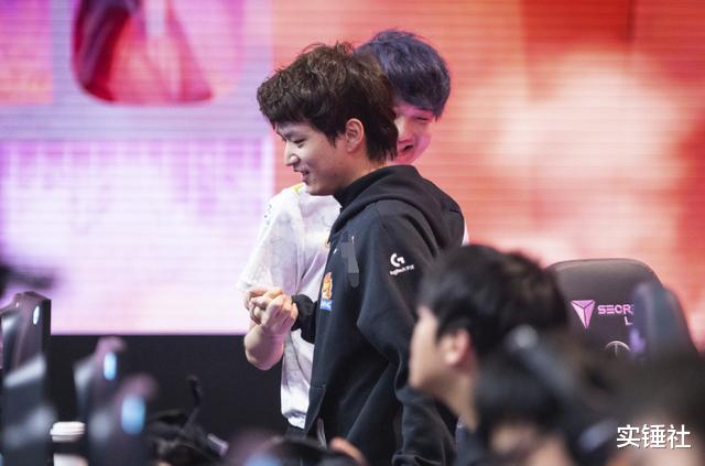 青钢影|阿斌无闪黑科技青钢影血虐G2，破S10最快纪录！SN晋级LPL首支8强