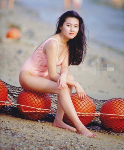 李丽珍|玉女掌门人李丽珍，被闺蜜爆出“多人运动”丑闻，前途尽毁活成这样