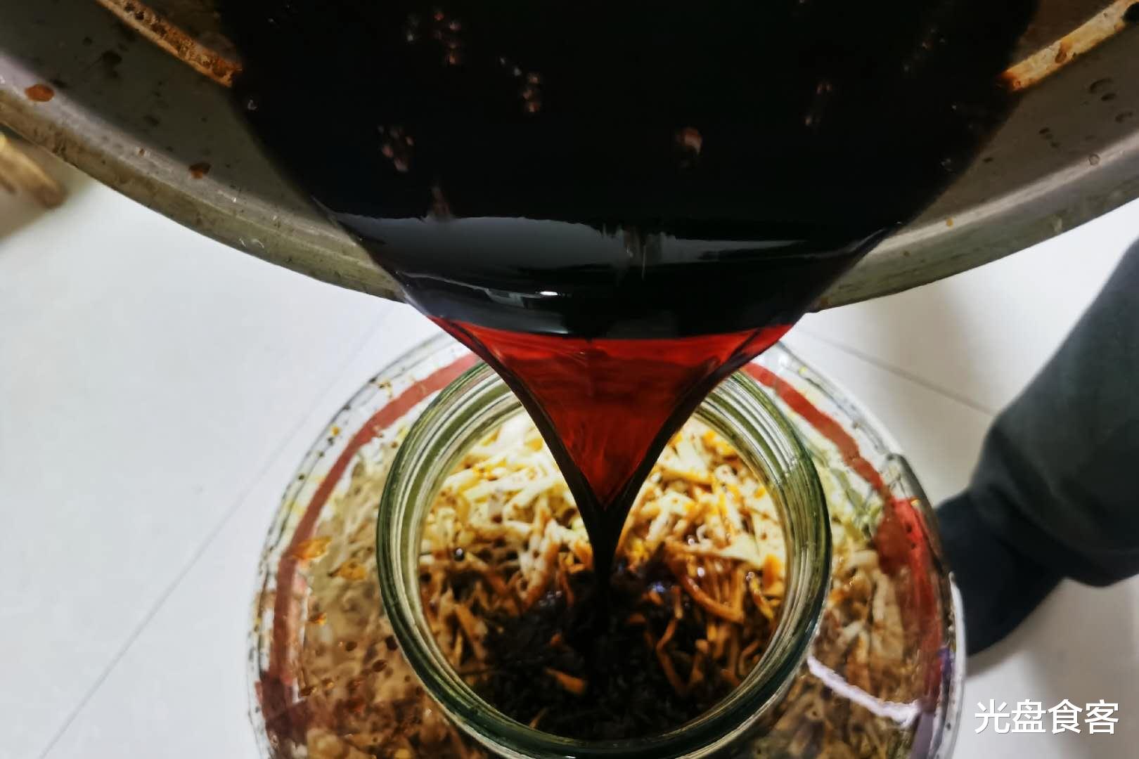 萝卜|冬天，遇到这菜我从不手软，一次性囤30斤，随吃随取，可以吃半年