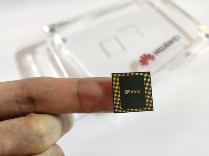 华为|无惧封杀！华为董事长霸气回应：不会放弃海思麒麟芯片