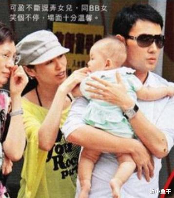 人物设定|“蛇蝎夫妻”：表面秀恩爱，私下却双双出轨，生女儿只为立人设？