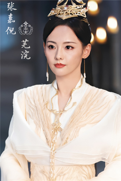 周冬雨|本以为周冬雨不适合古装剧，看了她新剧定妆照，网友：我选择闭嘴