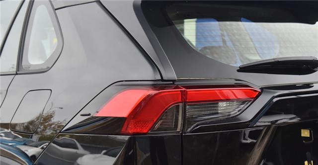 SUV|想要可靠就买它，17.48万元起的大空间SUV，2.0L自吸省油又平顺