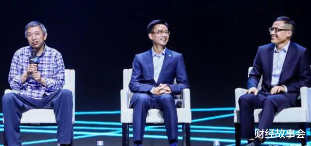 阿里巴巴|云栖大会的灯塔效应：从“点灯寻路”到“全民盛宴”