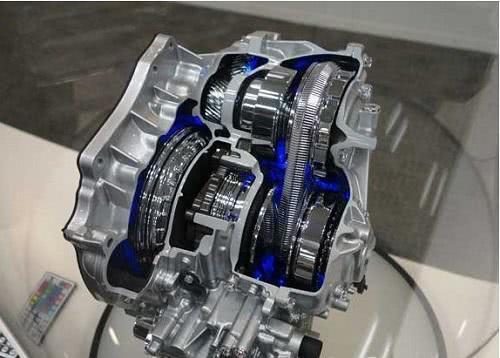 cvt▲AT、双离合和CVT三款变速箱哪个更好？对比后看出差距，别再选错