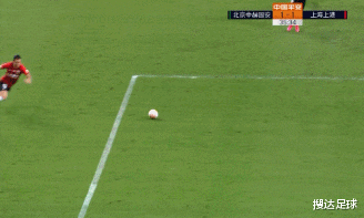 马宁|中超今晚最大争议！马宁看3分钟VAR难判罚，上港主帅当场发飙